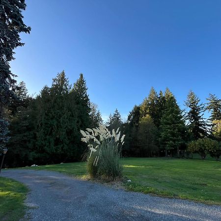 Modern Studio In Marysville Exterior photo