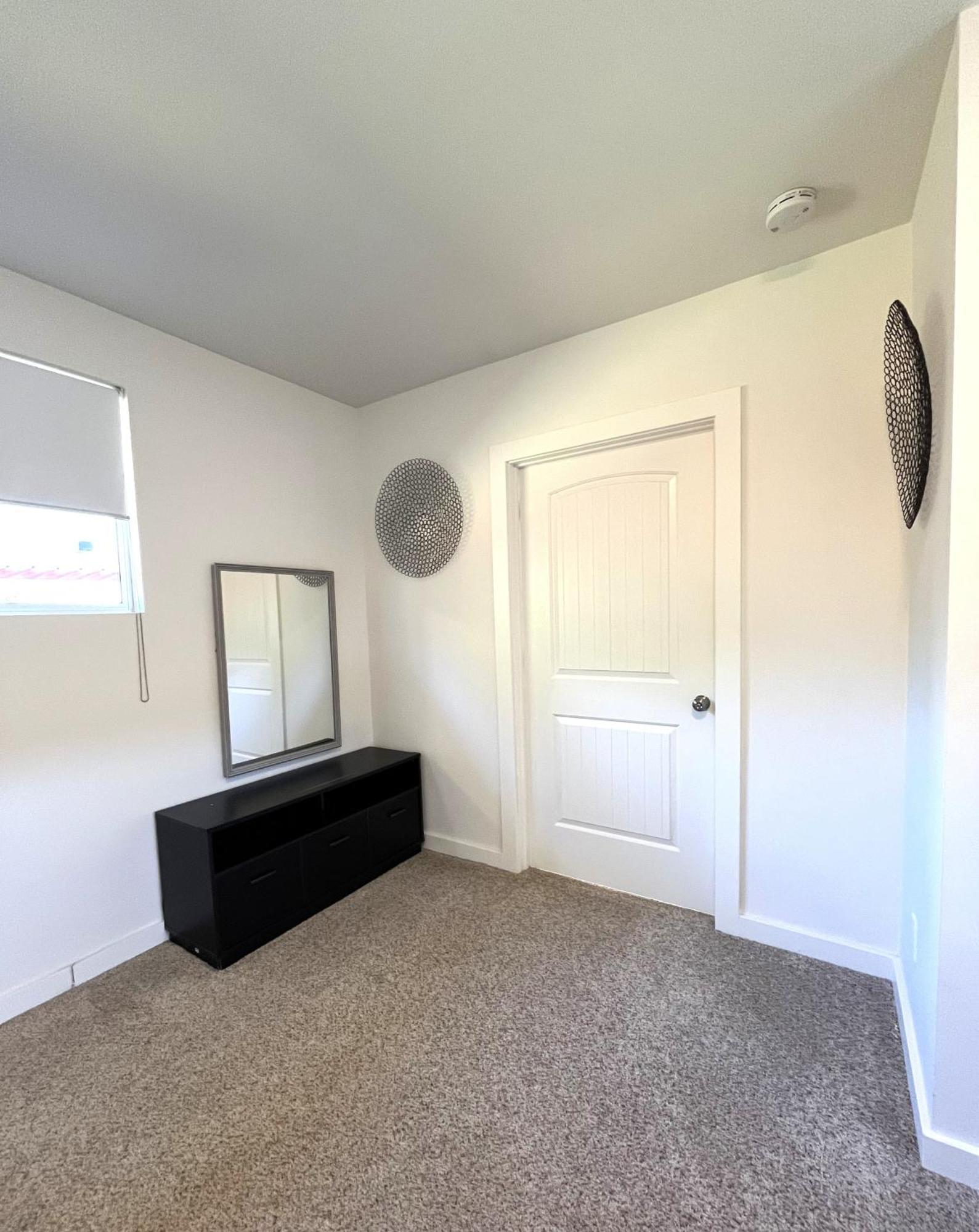 Modern Studio In Marysville Exterior photo